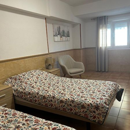 Bungalow "Sol Y Mar Ii" El Campello Buitenkant foto